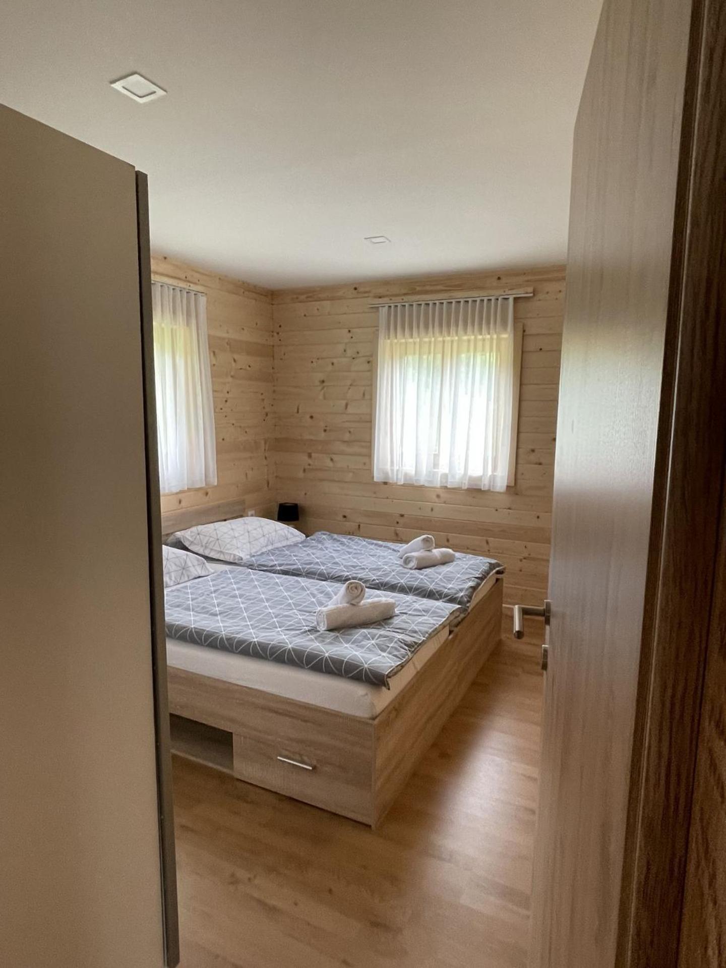 Martinova Izba - Family Bungalows Laško Habitación foto